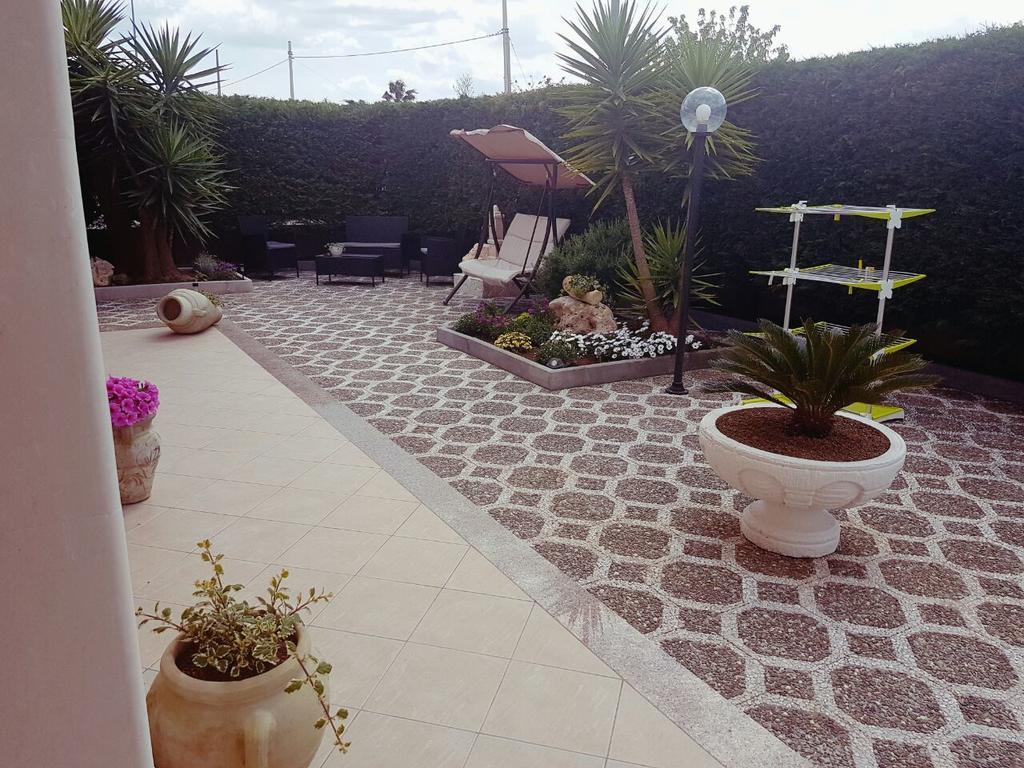 B&B L'Oasi Del Sole Uggiano La Chiesa Zewnętrze zdjęcie